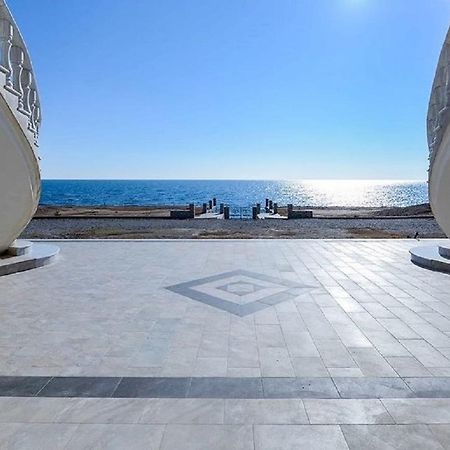 Villa Dimitri - Seaview Apartment Александруполис Екстериор снимка